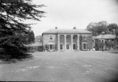 Digswell House